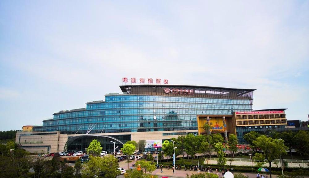 Gleetour Maya Hotel Wuhan Buitenkant foto