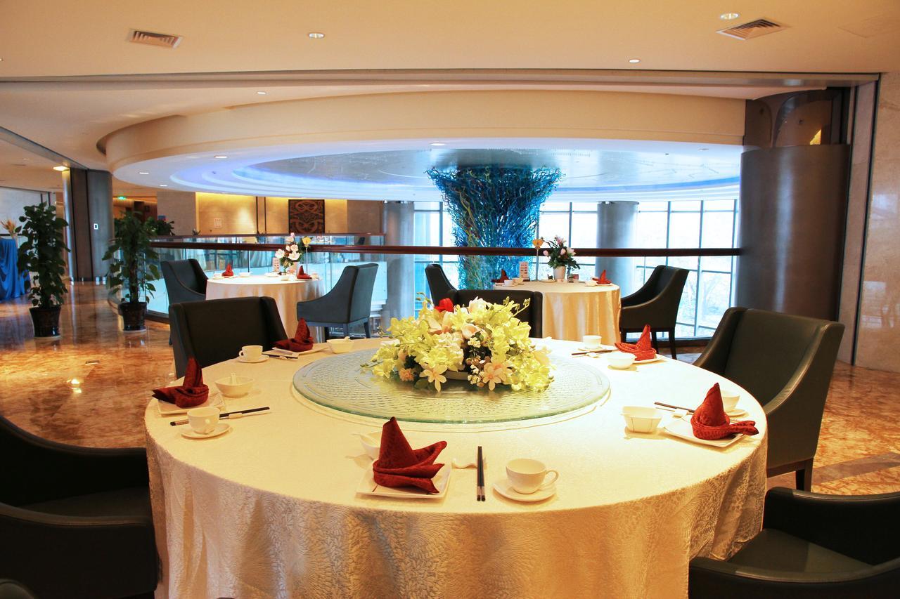 Gleetour Maya Hotel Wuhan Buitenkant foto