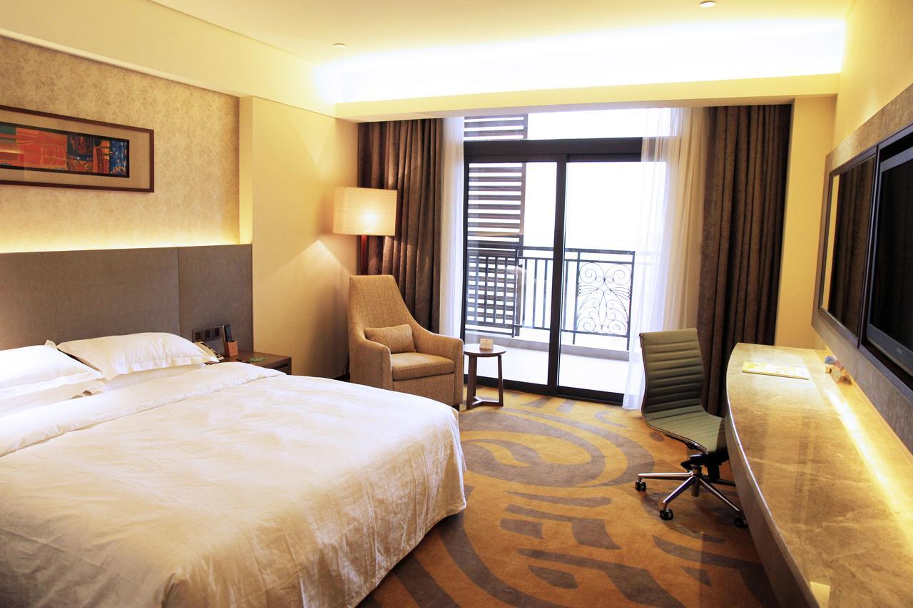 Gleetour Maya Hotel Wuhan Buitenkant foto